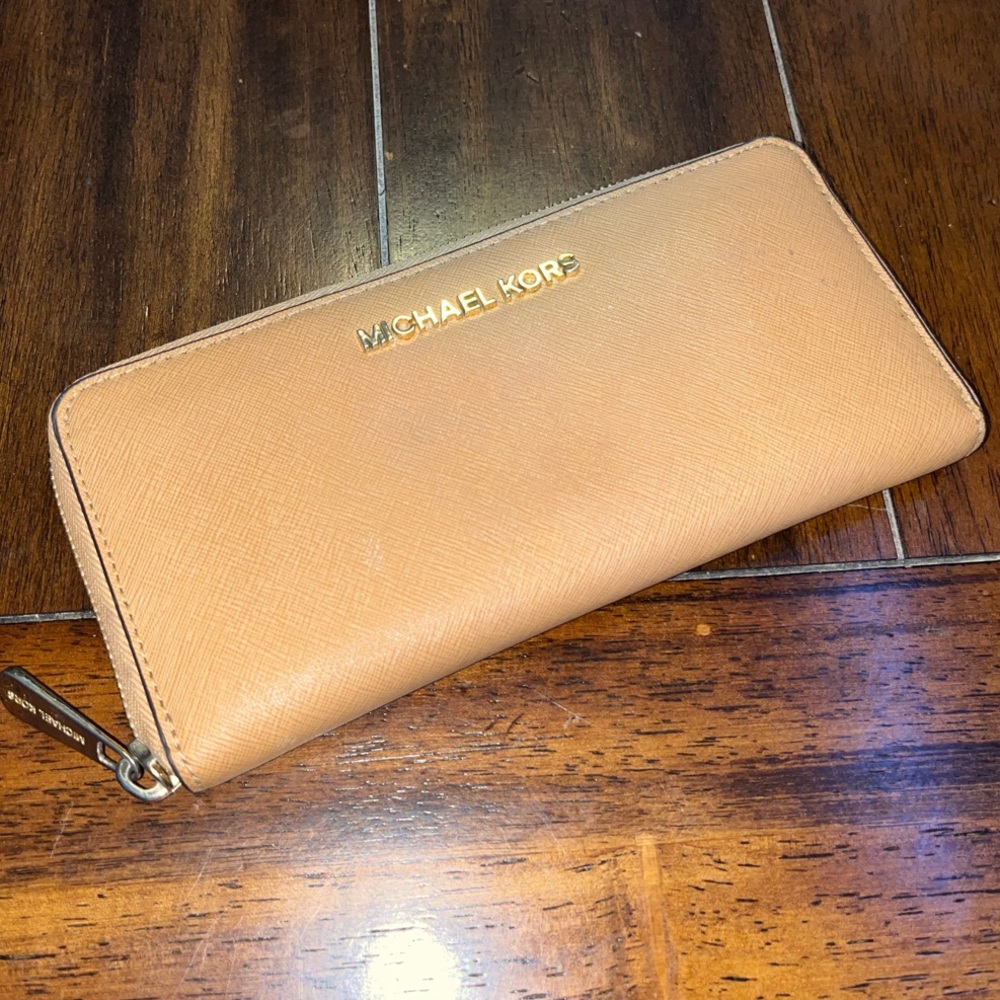 Michael Kors Tan Saffiano Leather Wallet